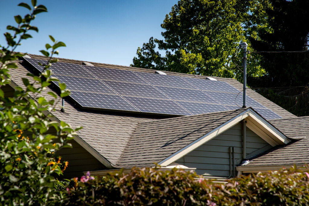 How Do I Find the Best Solar Provider? 1 learn how to find the best solar provider in Central Illinois